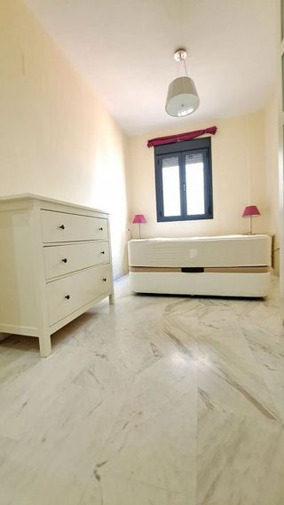Piso en alquiler en San Bernardo en Sevilla