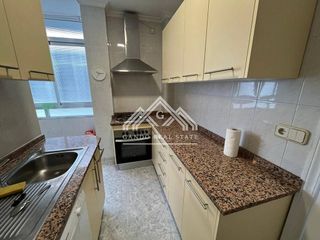 Piso en alquiler en El Tardón - El Carmen en Sevilla