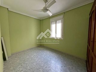 Piso en alquiler en El Tardón - El Carmen en Sevilla