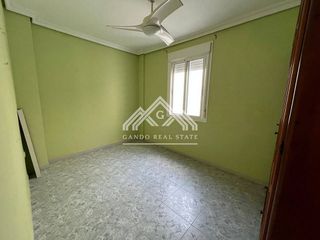 Piso en alquiler en El Tardón - El Carmen en Sevilla