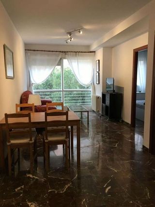 Piso en alquiler en Avda. Federico Garcia Lorca - Nueva Estación Autobuses en Granada