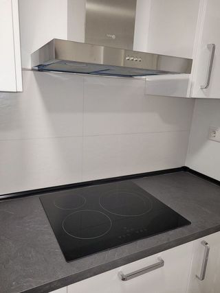 Piso en alquiler en Playa de la Fontanilla en Marbella