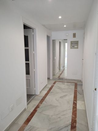 Piso en alquiler en Playa de la Fontanilla en Marbella