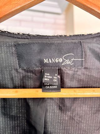 Chaqueta fiesta negra Mango Talla M