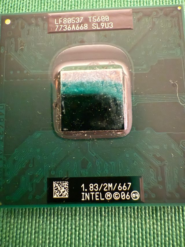 Procesador Intel T5600 1.83GHz