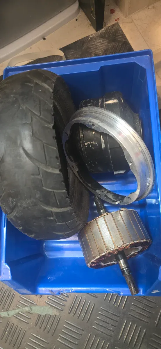 Motor Dualtron Victor - Eje Roscado Mal Estado