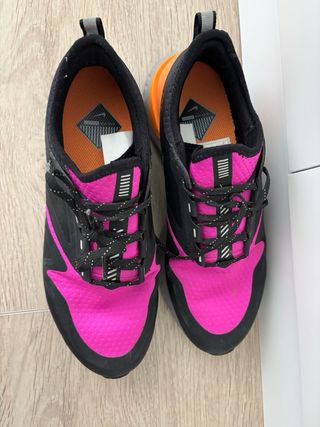 Nike Zapatillas Running Negras y Rosas