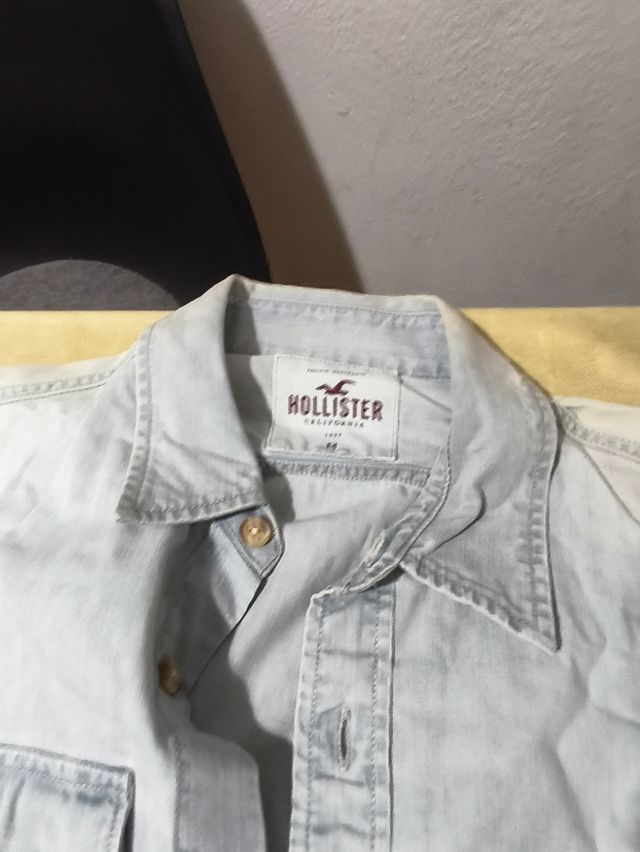 Lote 2 Camisas Hollister Talla M Rayas y Vaquera