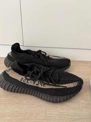 Adidas Yeezy Boost 350 V2 Beige/Negro