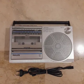 Radio Philips Cassette Plata y Negro