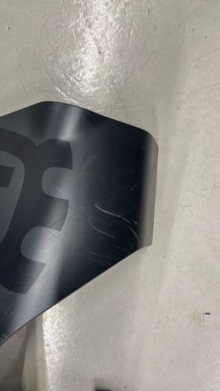 Tapa lateral Husqvarna Norden 901