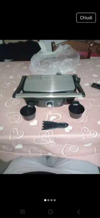 Griglia elettrica nuova