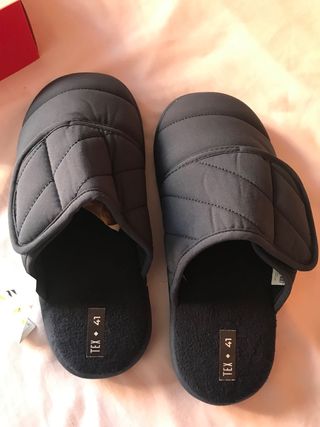 Zapatillas chico talla 41 azul marino