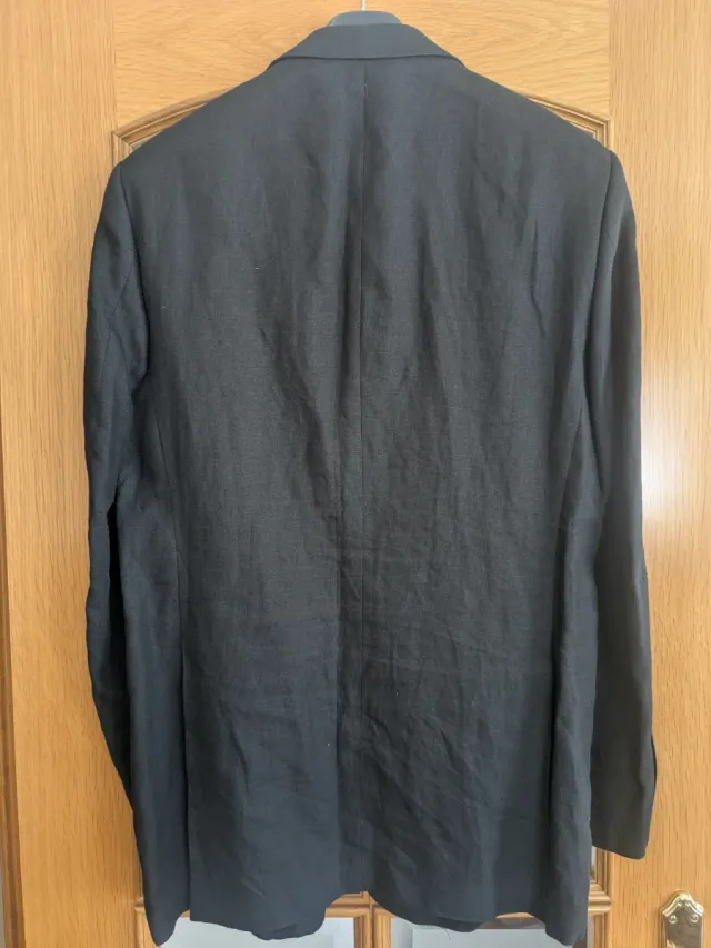 Chaqueta de lino negra