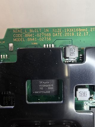 Despiece TV Samsung UE50TU8005K