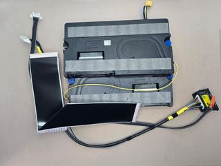 Despiece TV Samsung UE50TU8005K