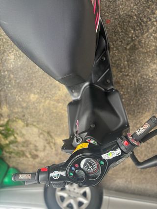 Yamaha Jog RR ( escucho cambios)