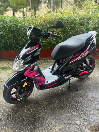 Yamaha Jog RR ( escucho cambios)
