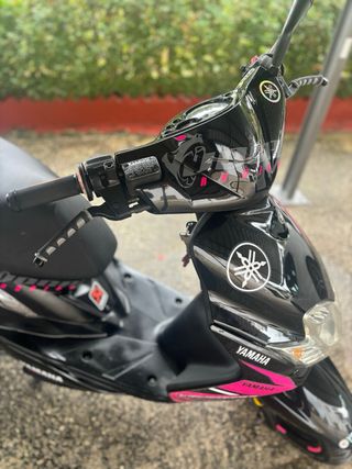 Yamaha Jog RR ( escucho cambios)