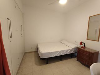 Piso en alquiler en Museo en Sevilla