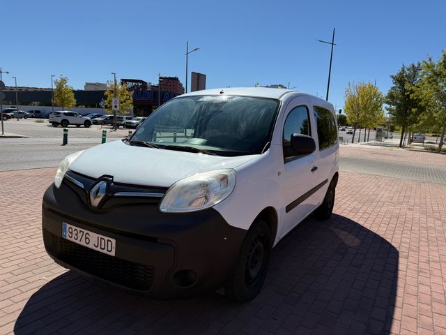 Renault Kangoo COMBI 1.5 DCI 75 CV 5 PUERTAS
