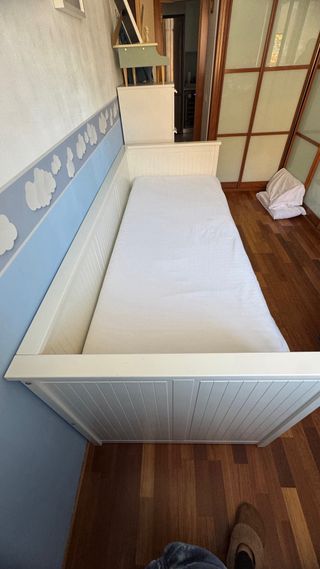 Cama individual extensible con 3 cajones