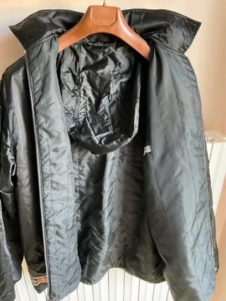 Giacca a vento nera GAMMATEX con ricami