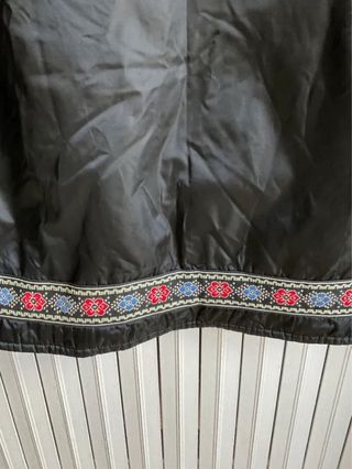 Giacca a vento nera GAMMATEX con ricami