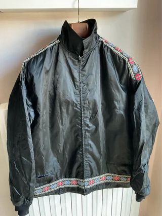 Giacca a vento nera GAMMATEX con ricami