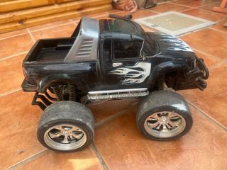 Coche radiocontrol todoterreno
