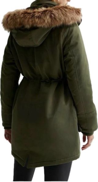 Cazadora verde mujer con capucha