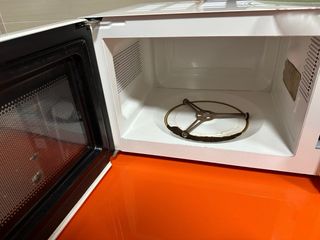 Microondas Orbegozo Blanco