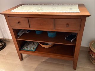 Mueble aparador de madera