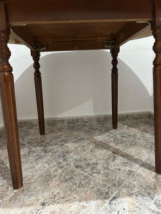 Mesa camilla ovalada con cristal