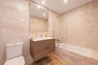 Piso en venta en Nueva Andalucía centro en Marbella