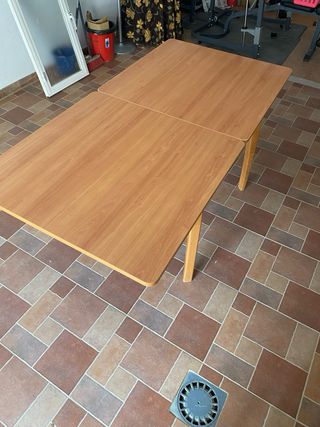 Mesa extensible de comedor