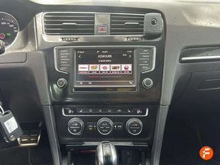 Volkswagen Golf GTI 2.0 TSI 220CV DSG BMT