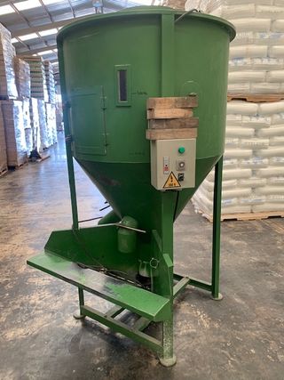 Silo mezclador de granza