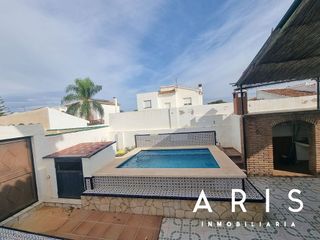 Chalet en alquiler en Capellanía - Retamar en Alhaurín de la Torre
