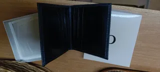 Cartera de caballero negra