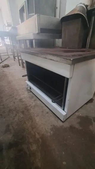 Horno industrial de acero inoxidable