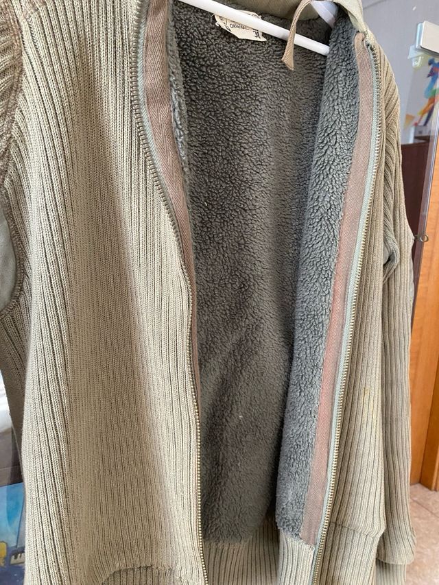 Chaqueta de punto cálida con cremallera