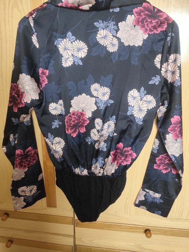 Body estampado floral