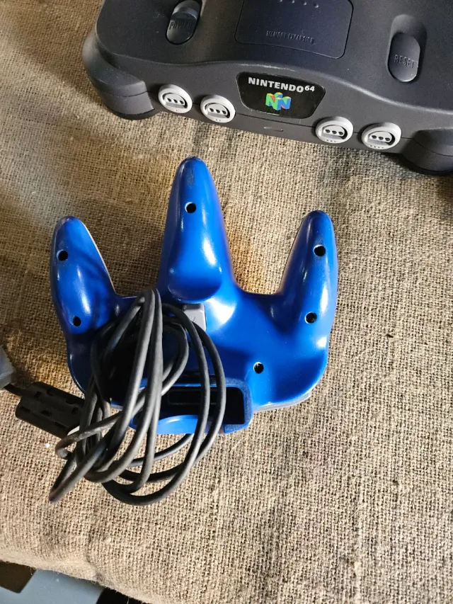 Nintendo 64 Console com Jogo e Comando