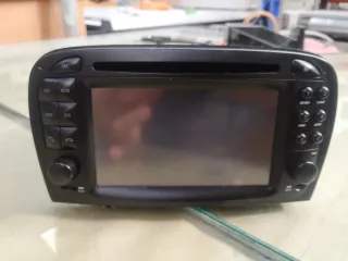 Radio Mercedes R230