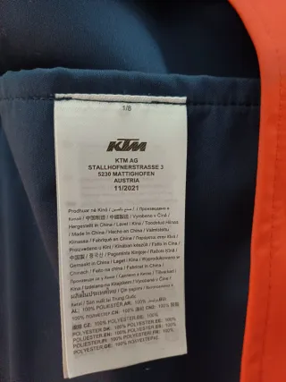 Chaqueta Red Bull KTM Negra y Naranja