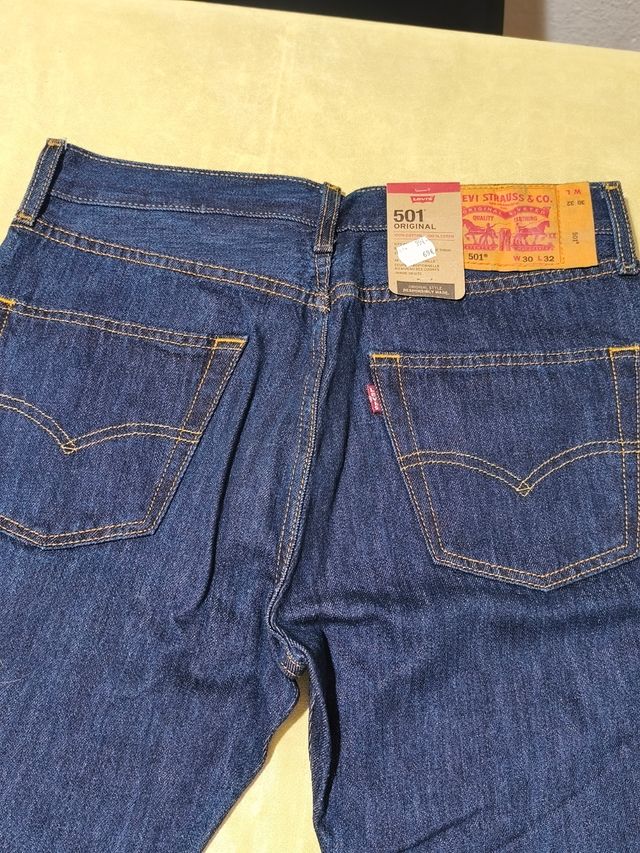Levi's 501 30x32 Nuevos
