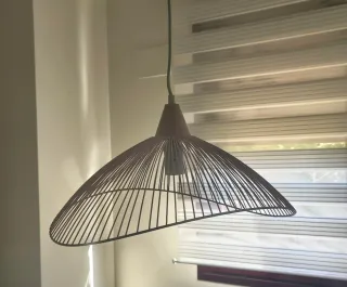 Lámpara de techo rosa metal