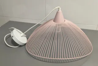 Lámpara de techo rosa metal