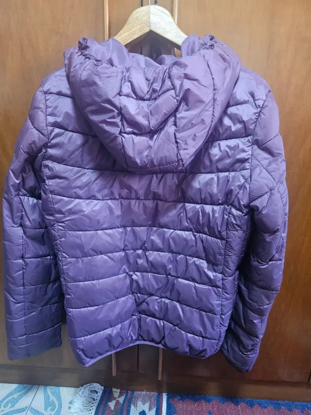 Anorak Morado con Capucha